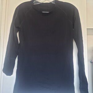Black Long-Sleeved top with thumb holes